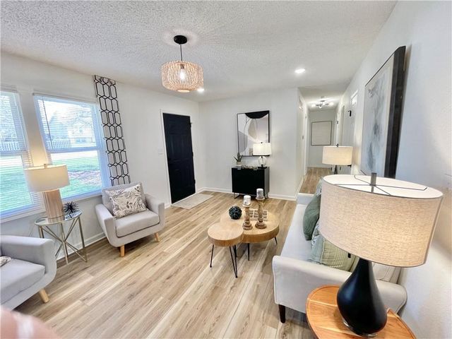 16106 Harris Avenue, Belton, MO 64012