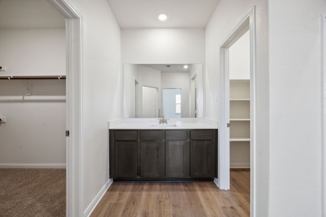 9908 FIGHTING FALCON Way, Fort Worth, TX 76131