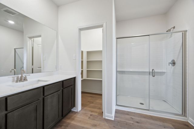 9908 FIGHTING FALCON Way, Fort Worth, TX 76131