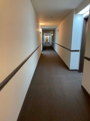 815 Leicester Road 214A, Elk Grove Village, IL 60007