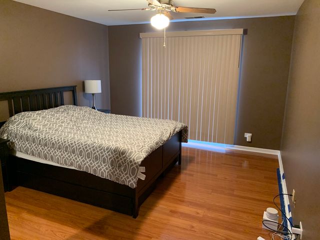 815 Leicester Road 214A, Elk Grove Village, IL 60007