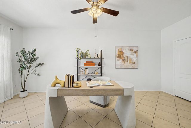 3709 E BETSY Lane, Gilbert, AZ 85296