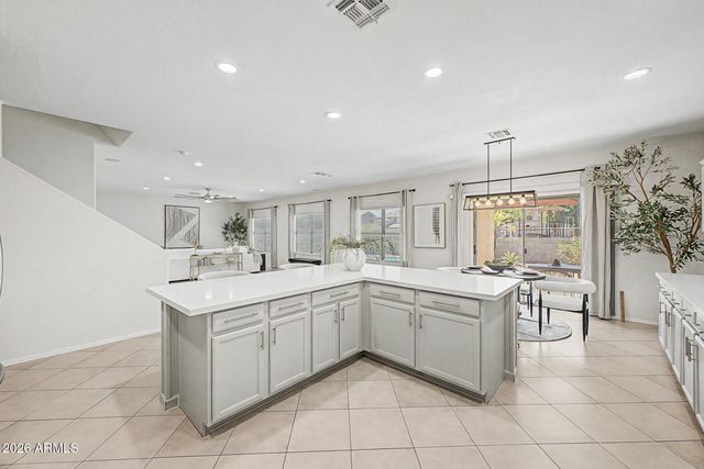 3709 E BETSY Lane, Gilbert, AZ 85296
