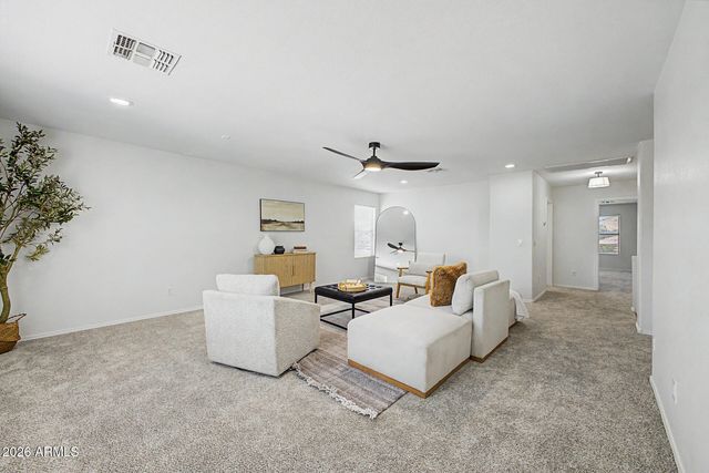 3709 E BETSY Lane, Gilbert, AZ 85296
