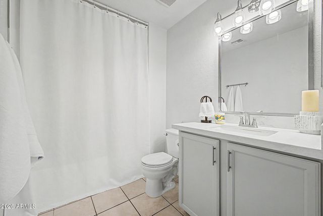 3709 E BETSY Lane, Gilbert, AZ 85296