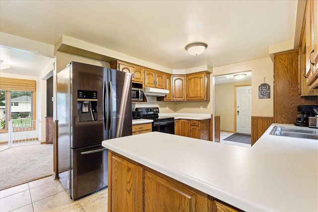 419 SIMONET STREET, Allouez, WI 54301