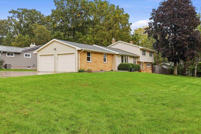 419 SIMONET STREET, Allouez, WI 54301