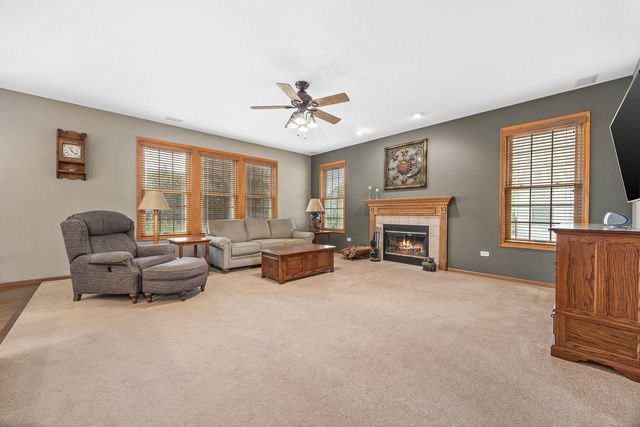 1813 Trevino Circle, Bolingbrook, IL 60490