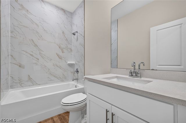 323 NW 18th ST, Cape Coral, FL 33993