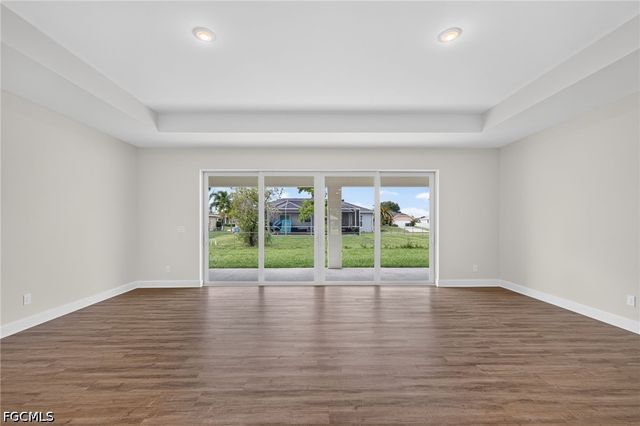 323 NW 18th ST, Cape Coral, FL 33993