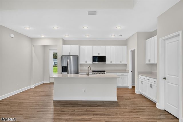 323 NW 18th ST, Cape Coral, FL 33993