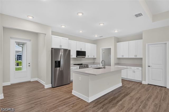 323 NW 18th ST, Cape Coral, FL 33993