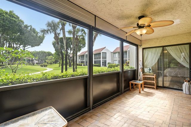 5500 Fairway Park Drive 103, Boynton Beach, FL 33437