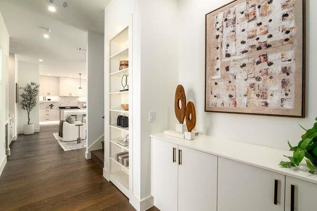 1305 Morrow ST, Austin, TX 78757