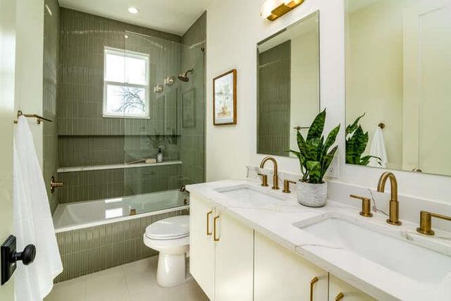 1305 Morrow ST, Austin, TX 78757