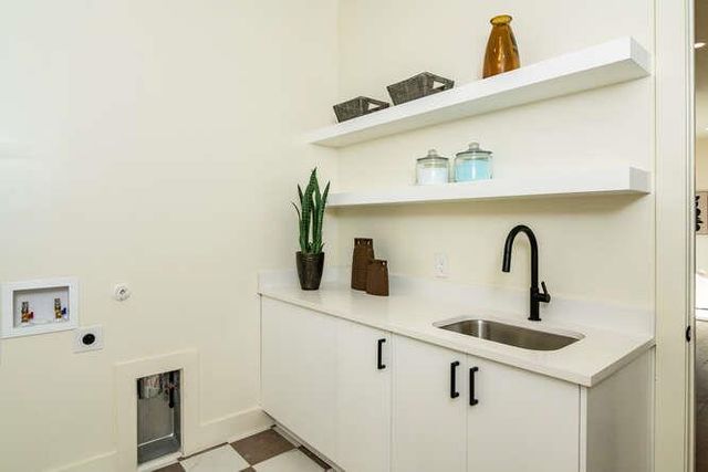 1305 Morrow ST, Austin, TX 78757