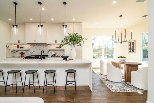 1305 Morrow ST, Austin, TX 78757