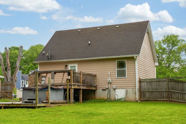106 Windellwood Cir, Smyrna, TN 37167