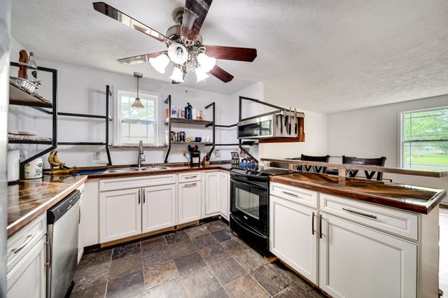 106 Windellwood Cir, Smyrna, TN 37167