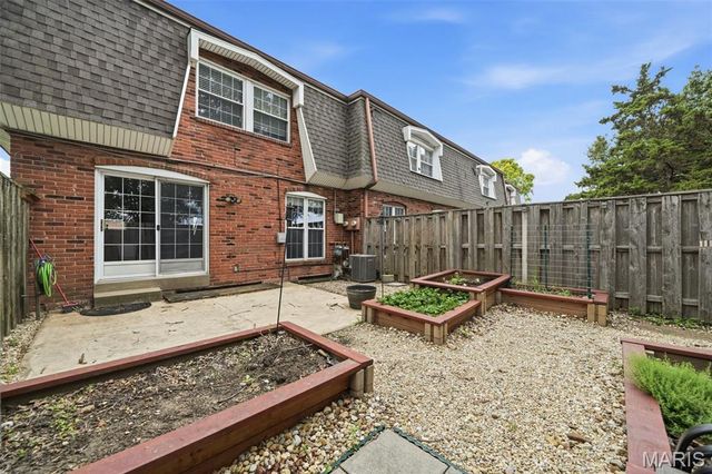 10316 Corbeil Drive, Unincorporated, MO 63146