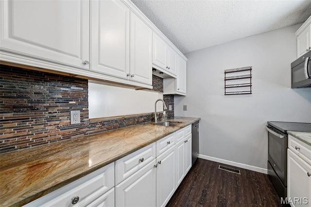 10316 Corbeil Drive, Unincorporated, MO 63146