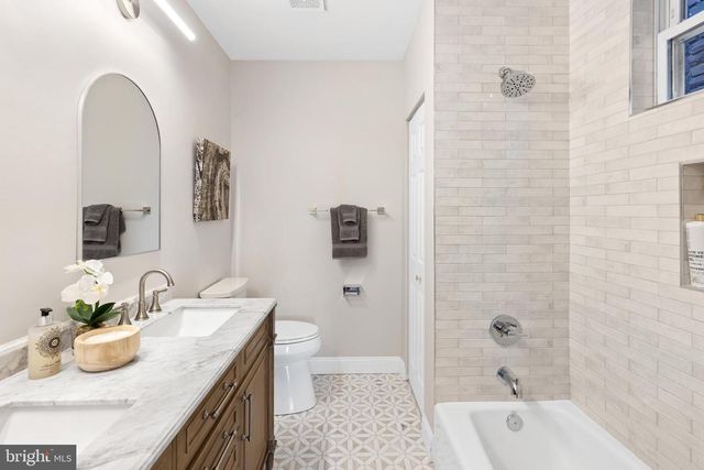 1213 OTIS PL NW, Washington, DC 20010