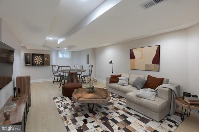 1213 OTIS PL NW, Washington, DC 20010