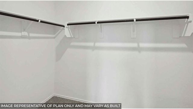 16470 Pinebrook Leaf Lane, Magnolia, TX 77355