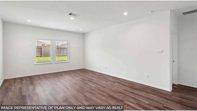 16470 Pinebrook Leaf Lane, Magnolia, TX 77355