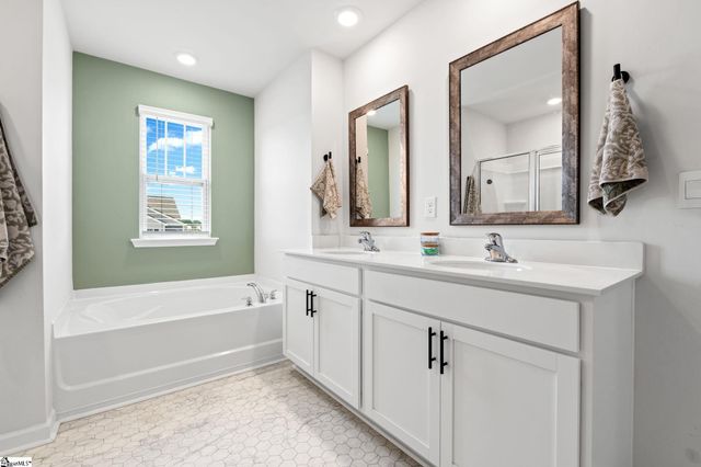 365 Ridge Climb Trail, Greer, SC 29651