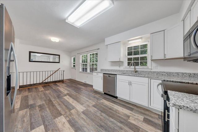3439 Meadowlark RD, Roanoke, VA 24018
