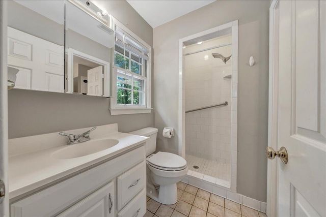 3439 Meadowlark RD, Roanoke, VA 24018
