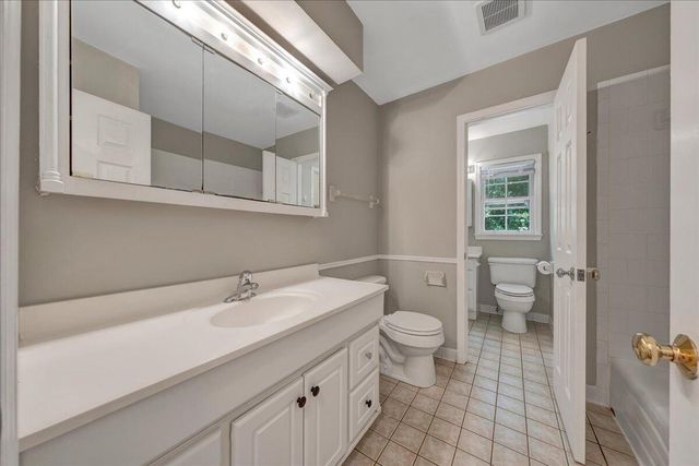 3439 Meadowlark RD, Roanoke, VA 24018