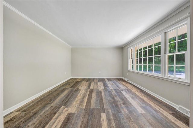 3439 Meadowlark RD, Roanoke, VA 24018