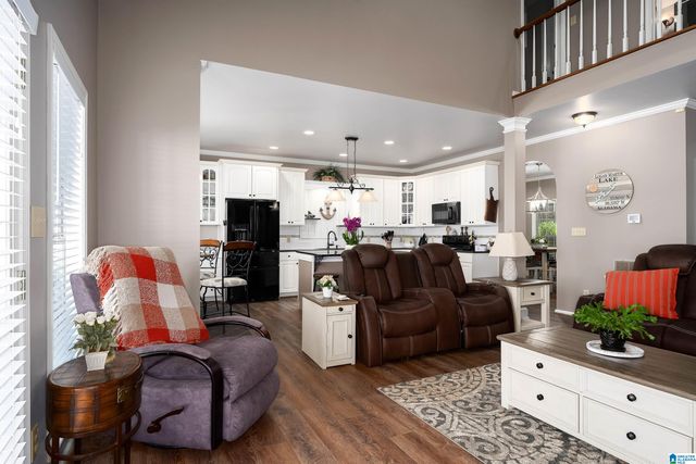 378 LAKEVIEW CIRCLE, Alpine, AL 35014