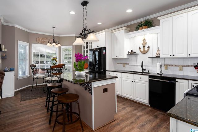 378 LAKEVIEW CIRCLE, Alpine, AL 35014
