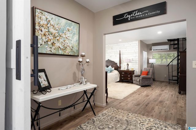 378 LAKEVIEW CIRCLE, Alpine, AL 35014