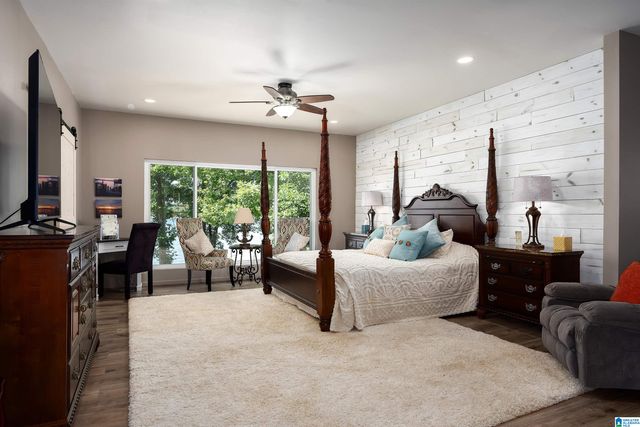 378 LAKEVIEW CIRCLE, Alpine, AL 35014