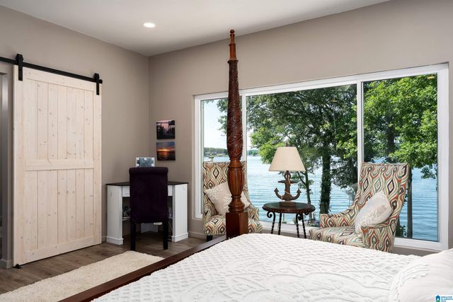 378 LAKEVIEW CIRCLE, Alpine, AL 35014