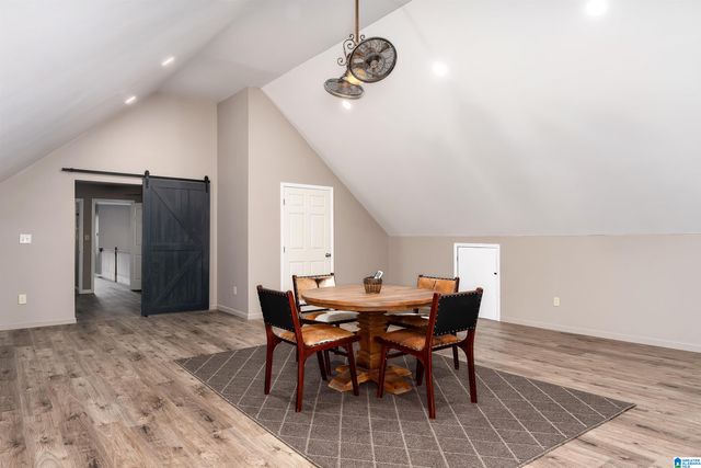 378 LAKEVIEW CIRCLE, Alpine, AL 35014
