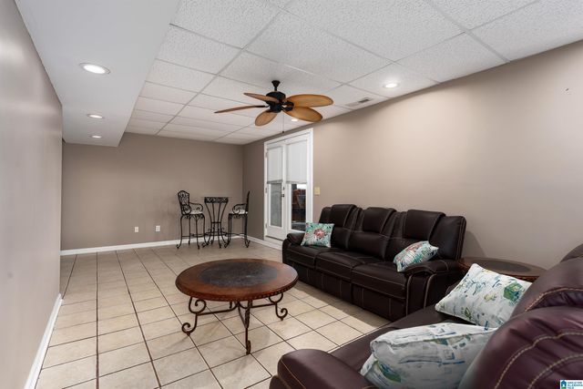 378 LAKEVIEW CIRCLE, Alpine, AL 35014