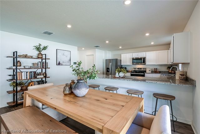 704 OAK HAMMOCK Way, Avon Park, FL 33825