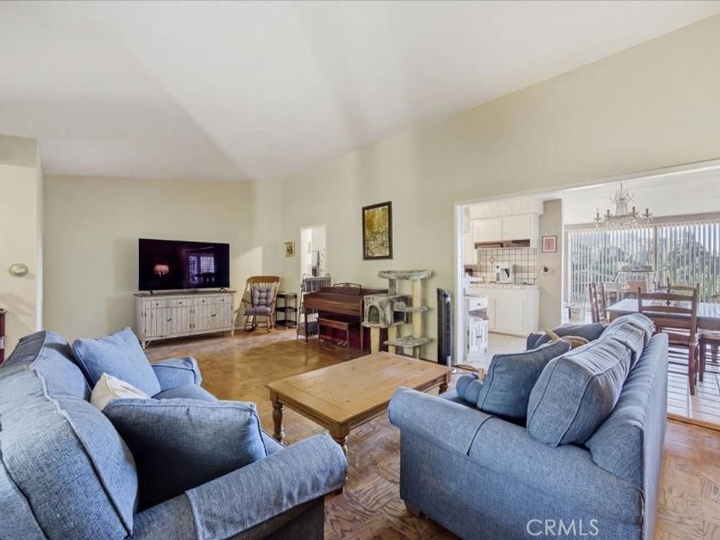 27727 Hawthorne Boulevard, Rancho Palos Verdes, CA 90275 — photo 5