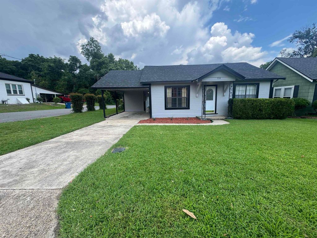 114 Sunset, Henderson, TX 75652