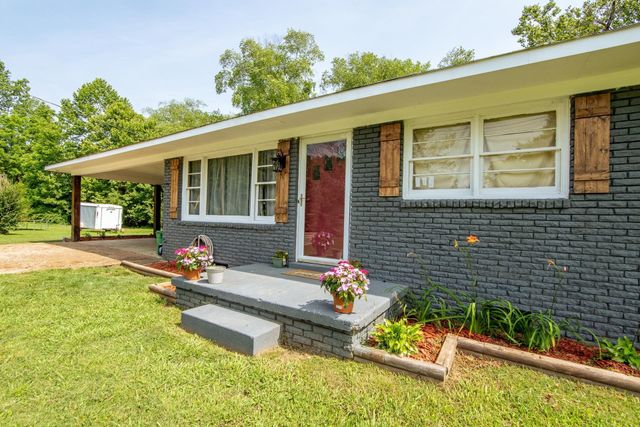 5011 SUNNY ACRES DR, Waynesboro, TN 38485