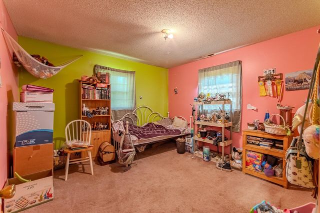 5011 SUNNY ACRES DR, Waynesboro, TN 38485