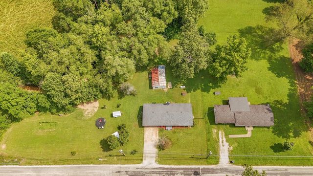 5011 SUNNY ACRES DR, Waynesboro, TN 38485