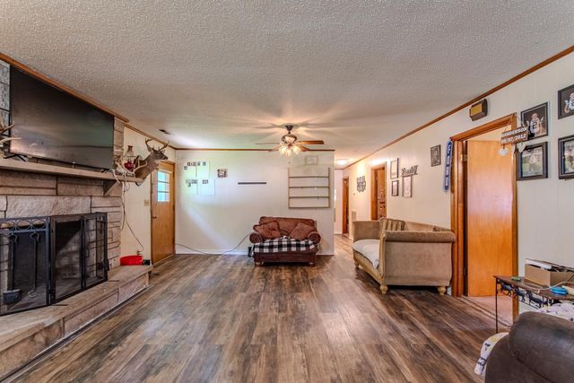 5011 SUNNY ACRES DR, Waynesboro, TN 38485