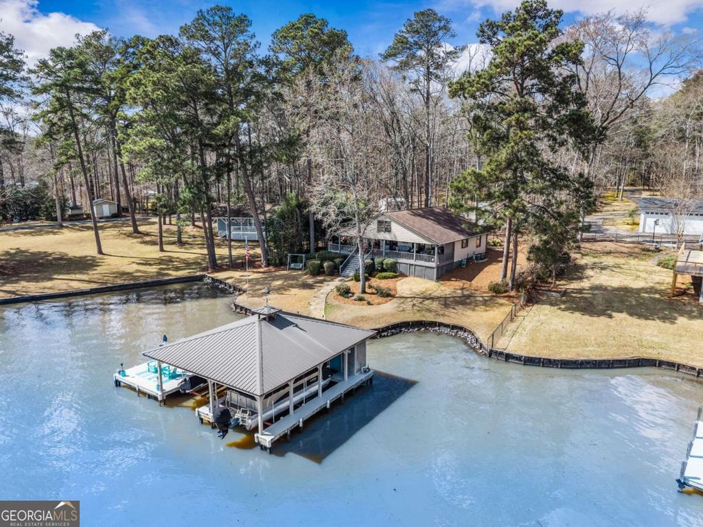 142 SE Dogwood Drive, Milledgeville, GA 31061