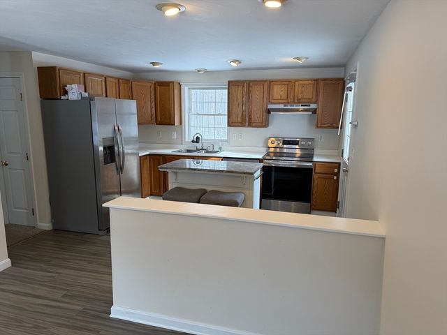 15 Glen Ave, Fitchburg, MA 01420